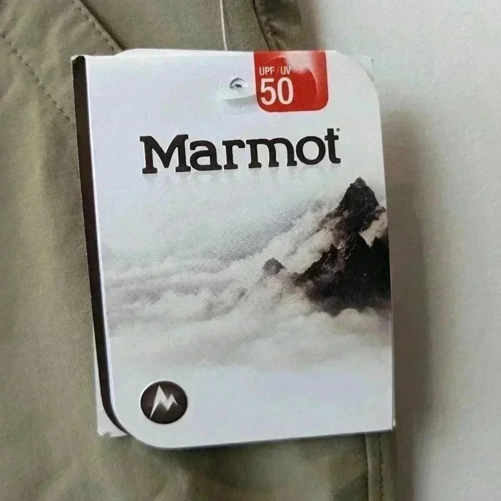 NWT ! MARMOT LOBO's women Short Size 2 Desert Kakhi Upf 50 Nylon Outdoor - Picture 5 of 16